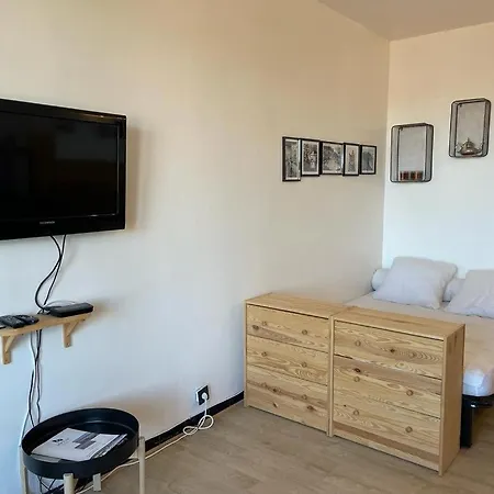 Apartament Joli Studio 2 Personnes Proche Mer Avec Parking Le Grau-du-Roi